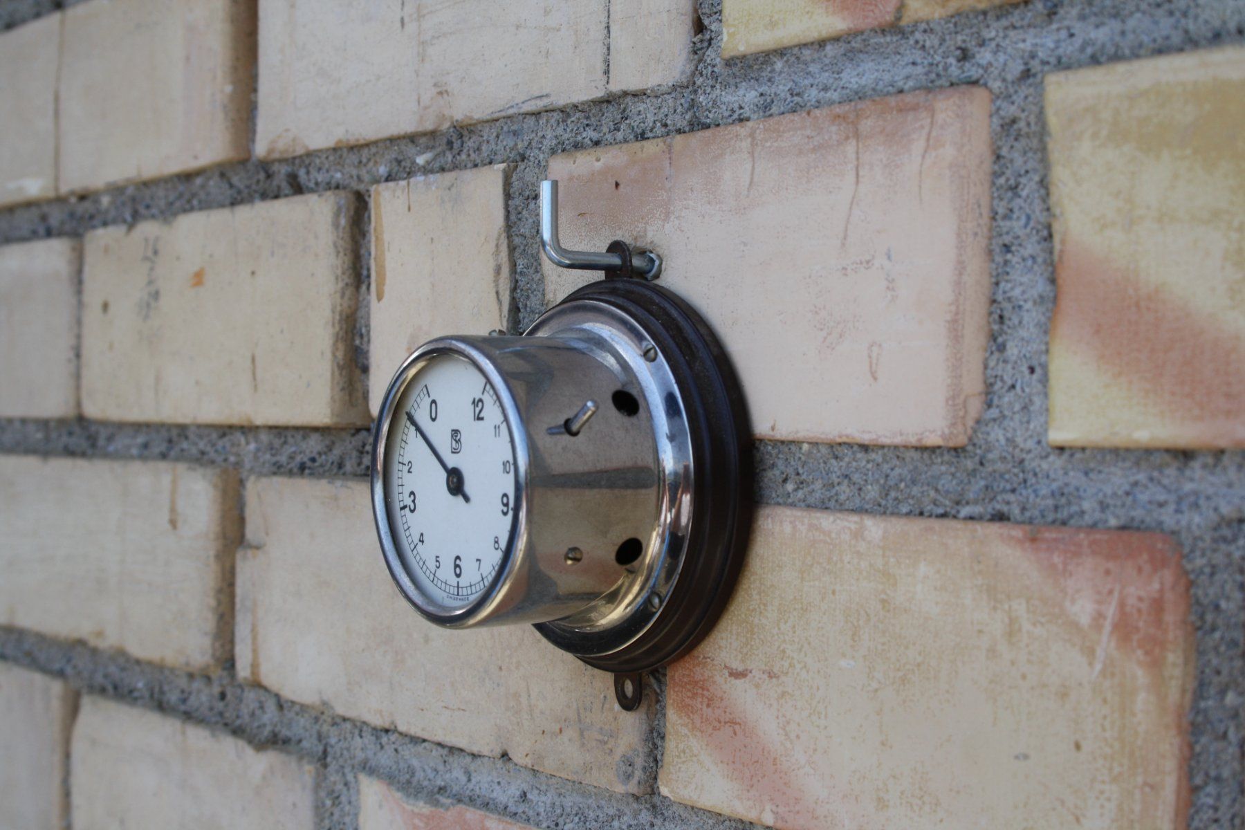 Telefone: TELEFON UHR ANTIK RAR – Gebraucht aus Wauwil von Pneuedy 2