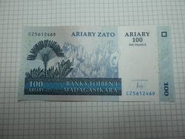 Banknote Madagaskar 2004 100 Ariary unzirkuliert
