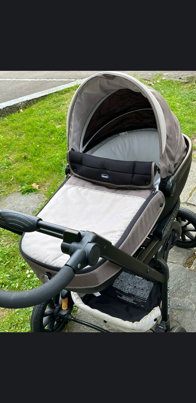 Chicco Kinderwagen: Kinder Wagen Chicco Active 3 – Gebraucht aus Ittigen von Ziok187 2