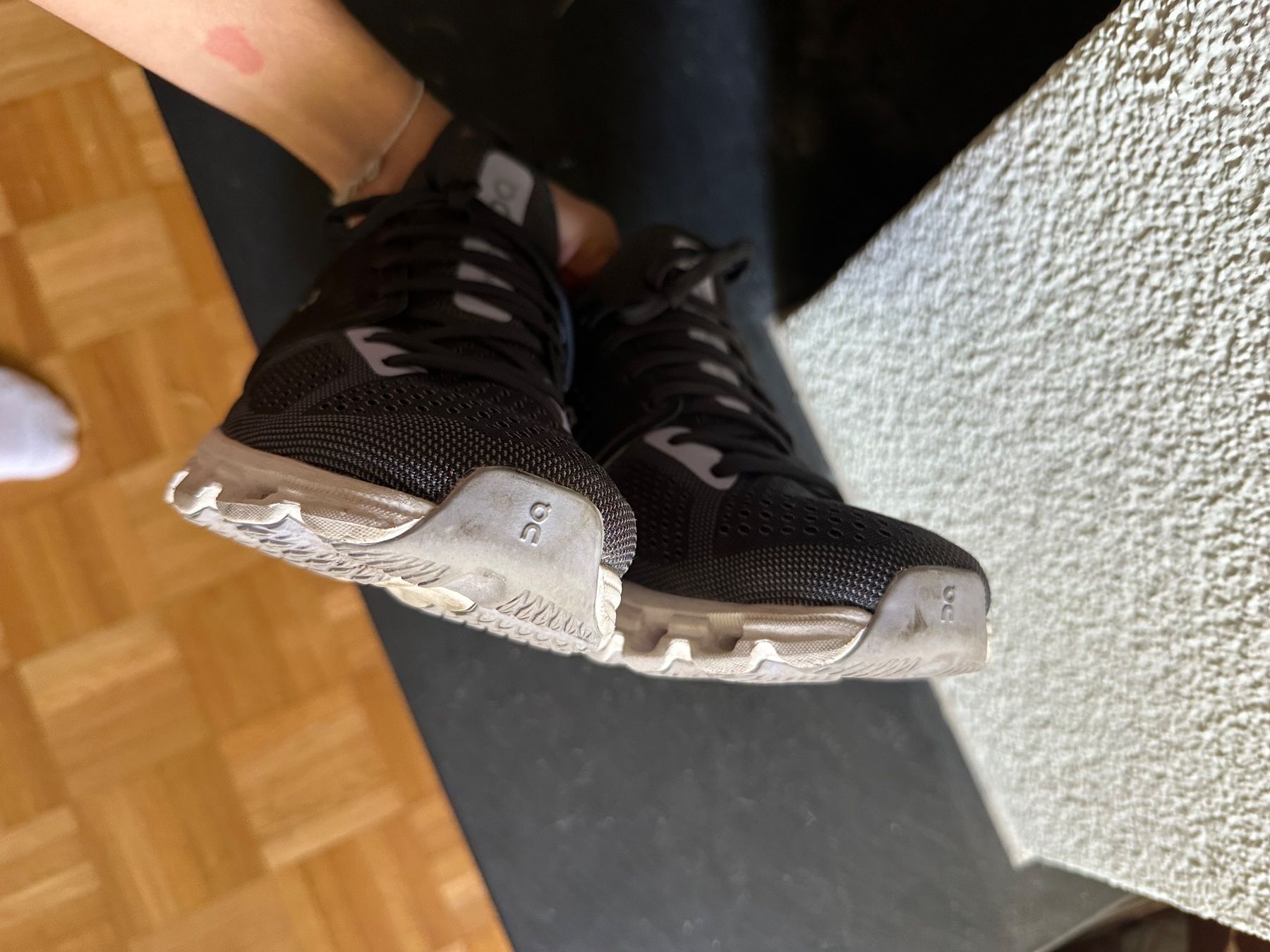 On Damenschuhe: On Running Cloudswift – Gebraucht aus Zürich von lin_g7d6 9