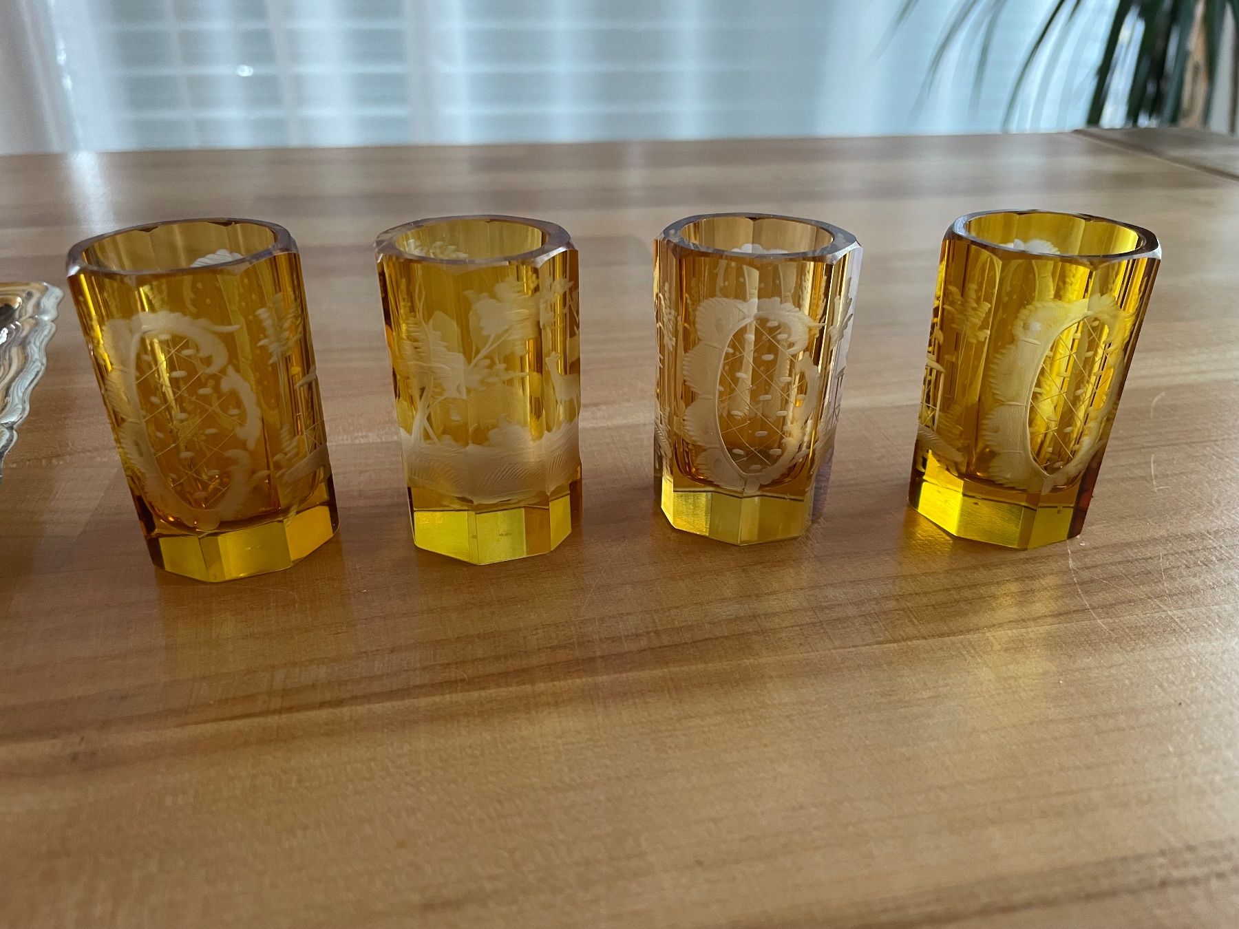 Karaffen: Flasche mit Gläser / Kristallglas / antik – Defekt aus Rümlang von euqinom16 4