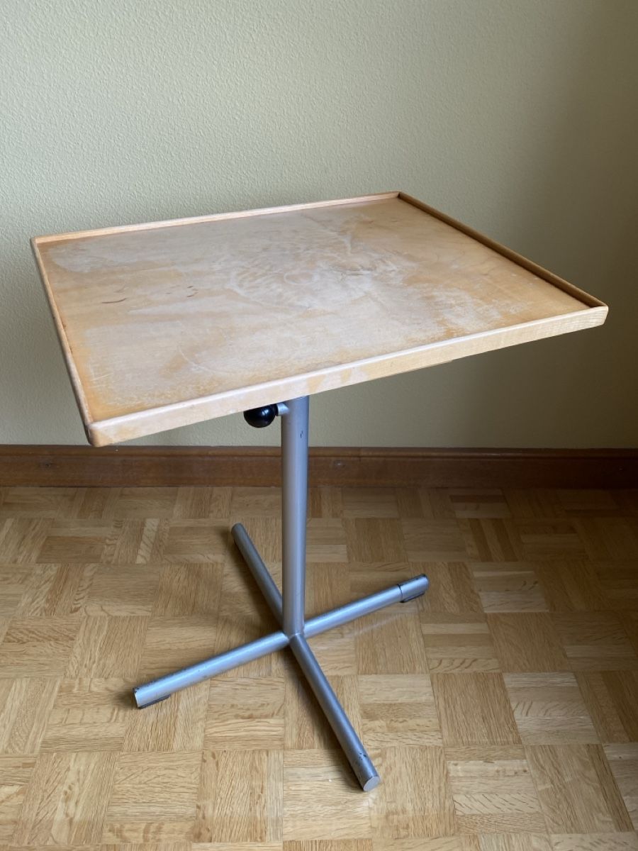 Tische: Vintage Embru Caruelle Tisch Designklassiker – Gebraucht aus Luzern von Gustav-33 1