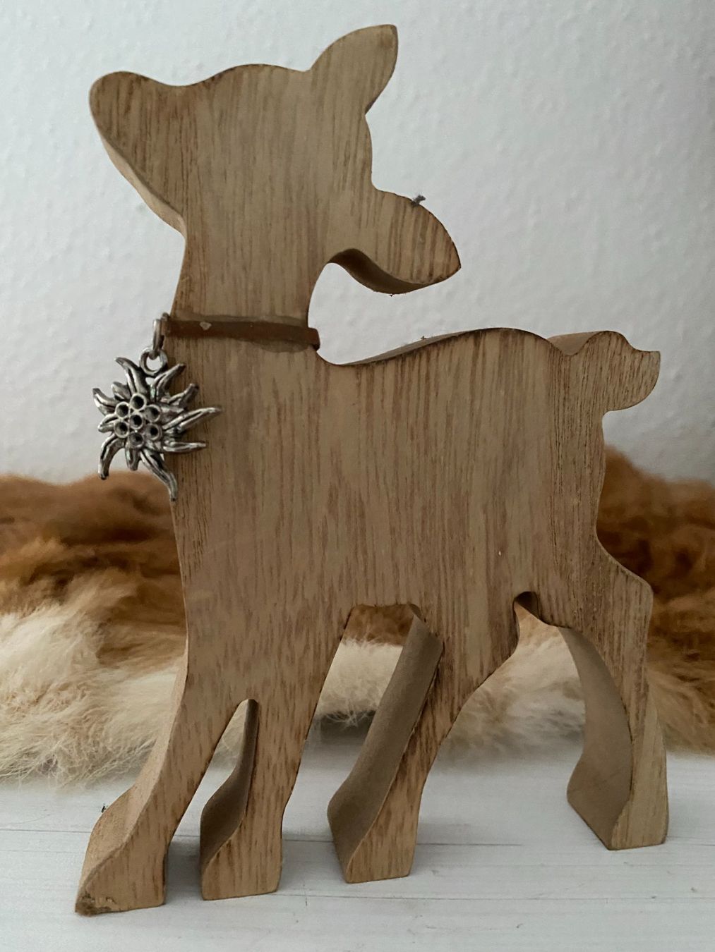 Tutte le decorazioni: Bambi aus Vollholz mit Edelweiss – Nuovo (secondo la descrizione) da Stetten SH venduto da bijoux18 1