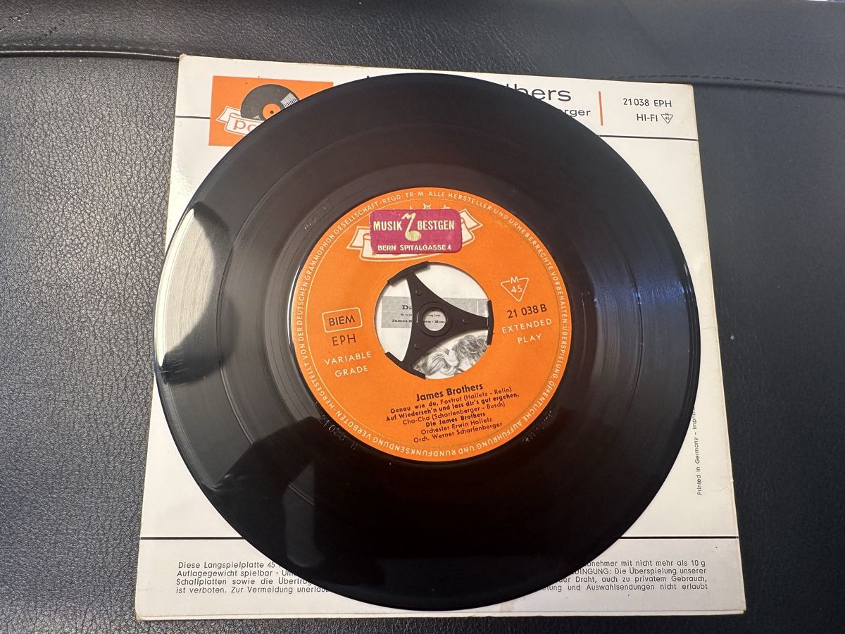 Dischi in vinile: James Brothers Cowboy Billy 7 " Vinyl Hifi – Usato da Zollikofen venduto da Taximan89 2