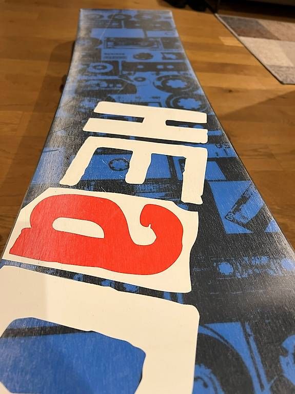Board: Snowboard inkl. Bindung - Head, 145cm – Usato da St. Margrethen SG venduto da NGBaldi 3