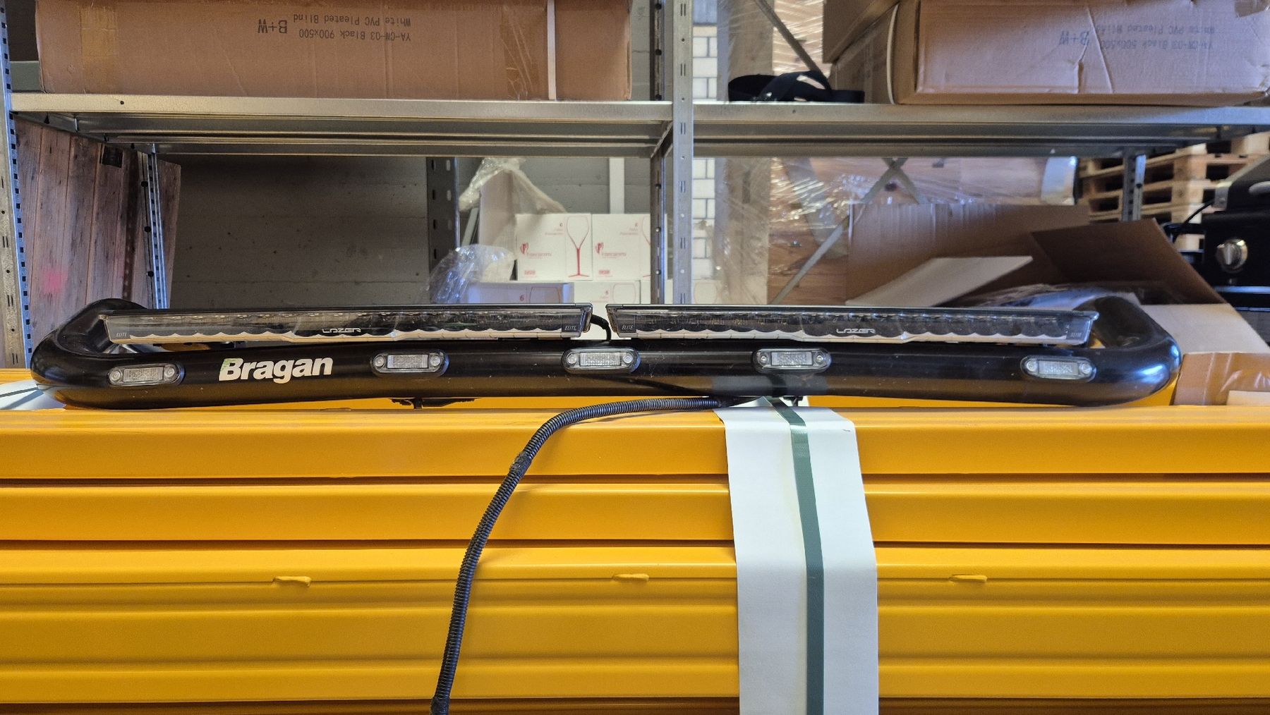 Tutti pezzi di ricambio auto: 2x Lazer Glide 18 Elite – Usato da Zürich venduto da mae_8bm6