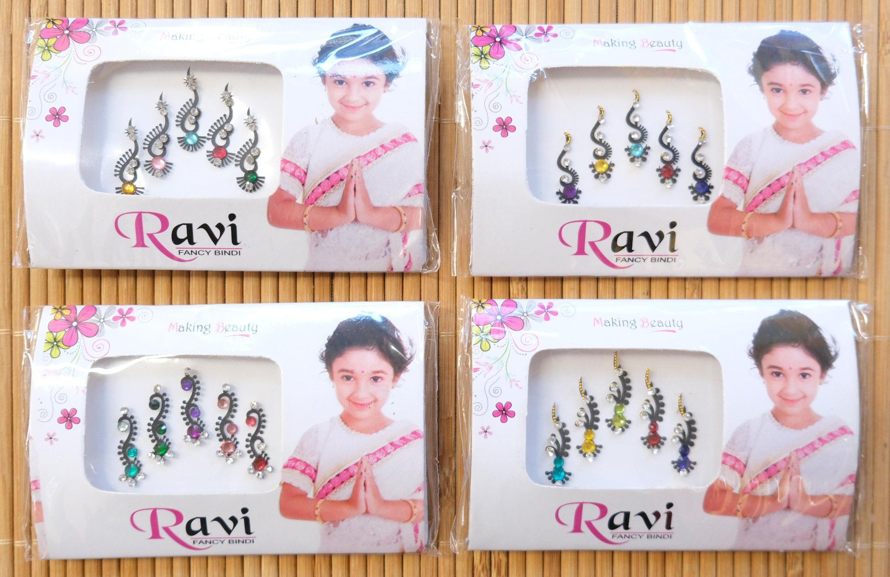Make-up: Set 4x selbstklebender Gesichts Schmuck Accessoire – Nuovo (secondo la descrizione) da Zürich venduto da Masala-Oase