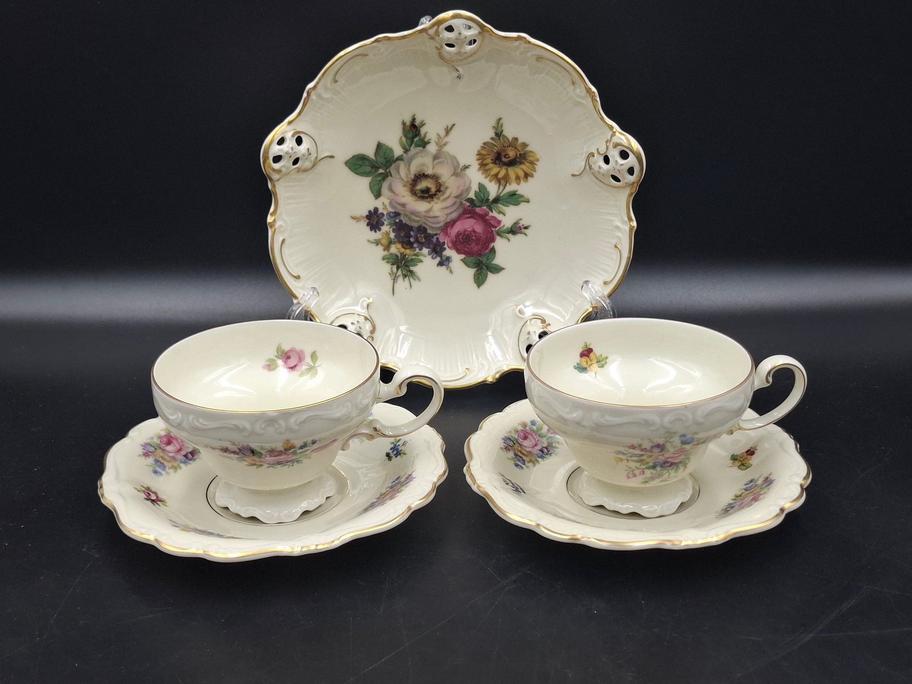 Rosenthal Set di piatti: Rosenthal Teeservice Pompadour Moliere Modelle, Selb/Kronach – Usato da Zürich venduto da bruzolda