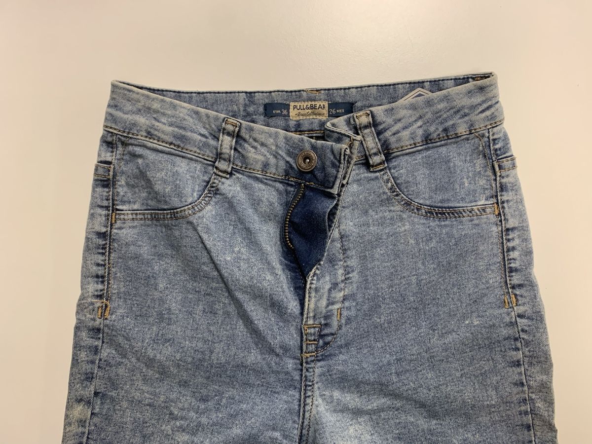 Jeans: Jeans Pull & Bear slim – Usato da Montreux venduto da iza_peche8