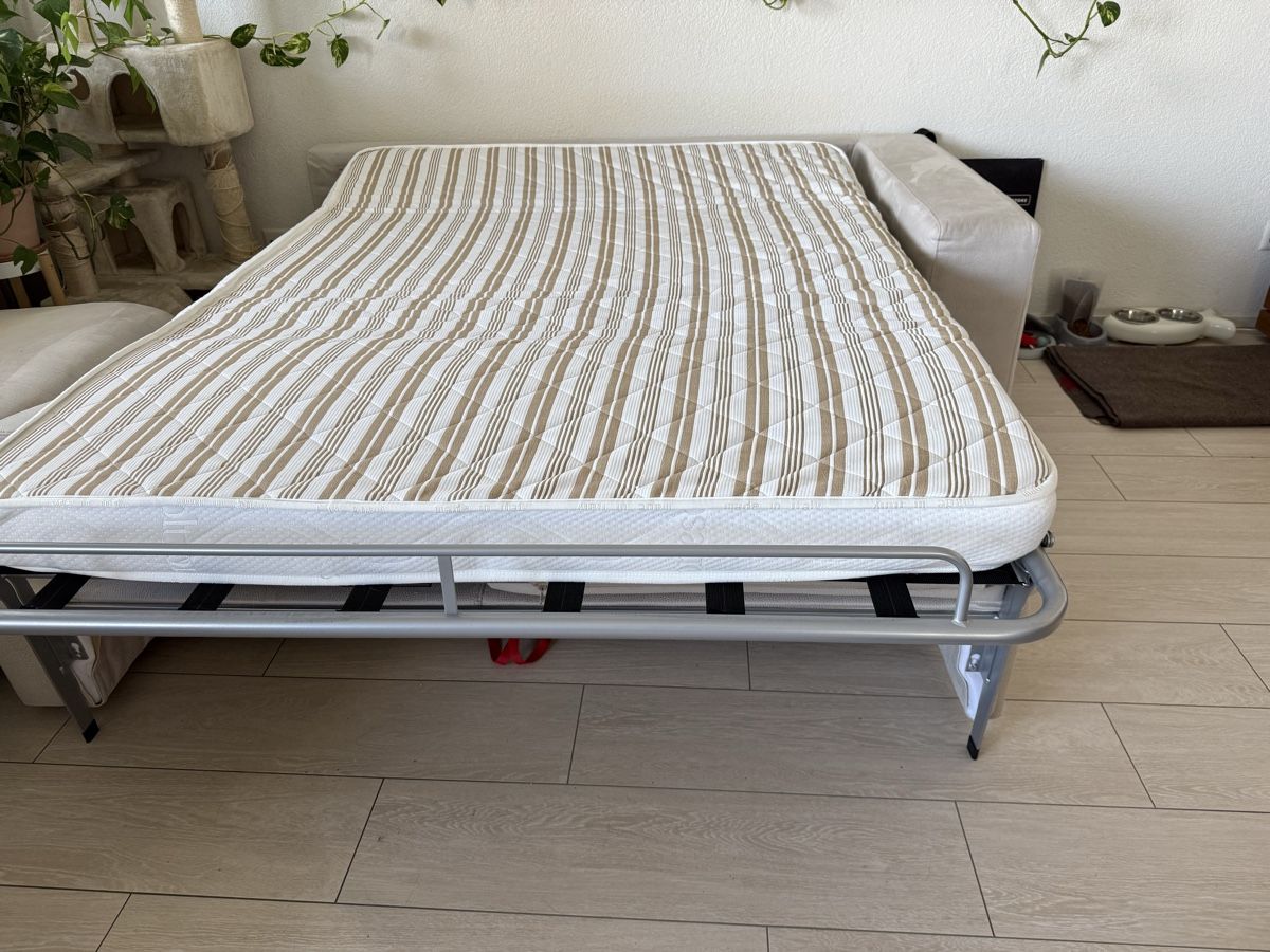Sofas: Deux canapés-lits beige Poltronesofa – Gebraucht aus Petit-Lancy von s.heredia 4