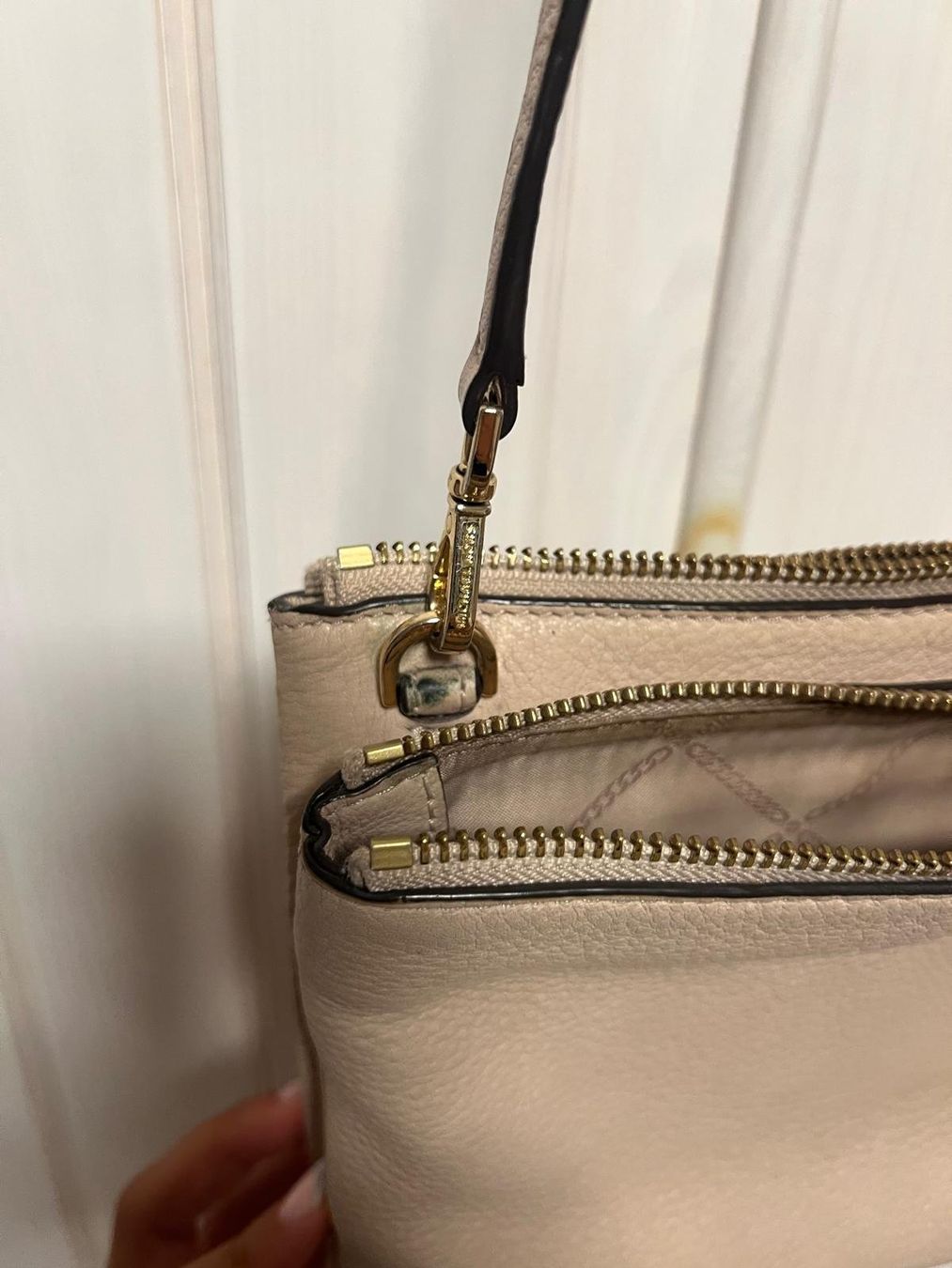 Michael Kors Sacs femmes: Michael Kors Umhängetasche – D'occasion à Muhen par lau_7wcq 4
