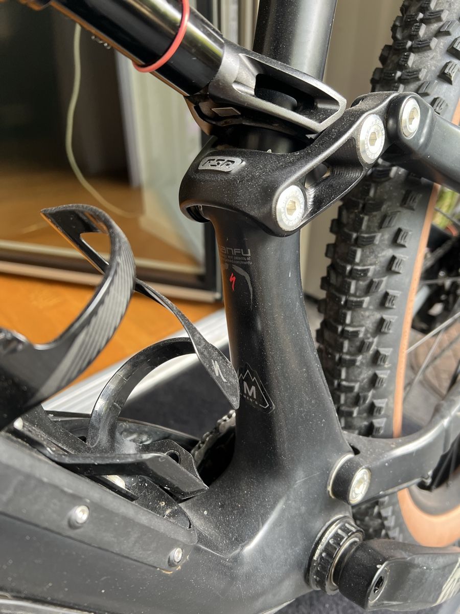 Specialized Vélos: SPECIALIZED Stumpjumper  – D'occasion à Emmen par Franjok54 2