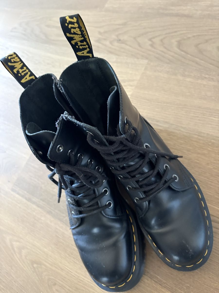 Dr. Martens Scarpe da donna: Dr Martens Stiefel schwarz 39 – Usato da Kloten venduto da san_5mh5