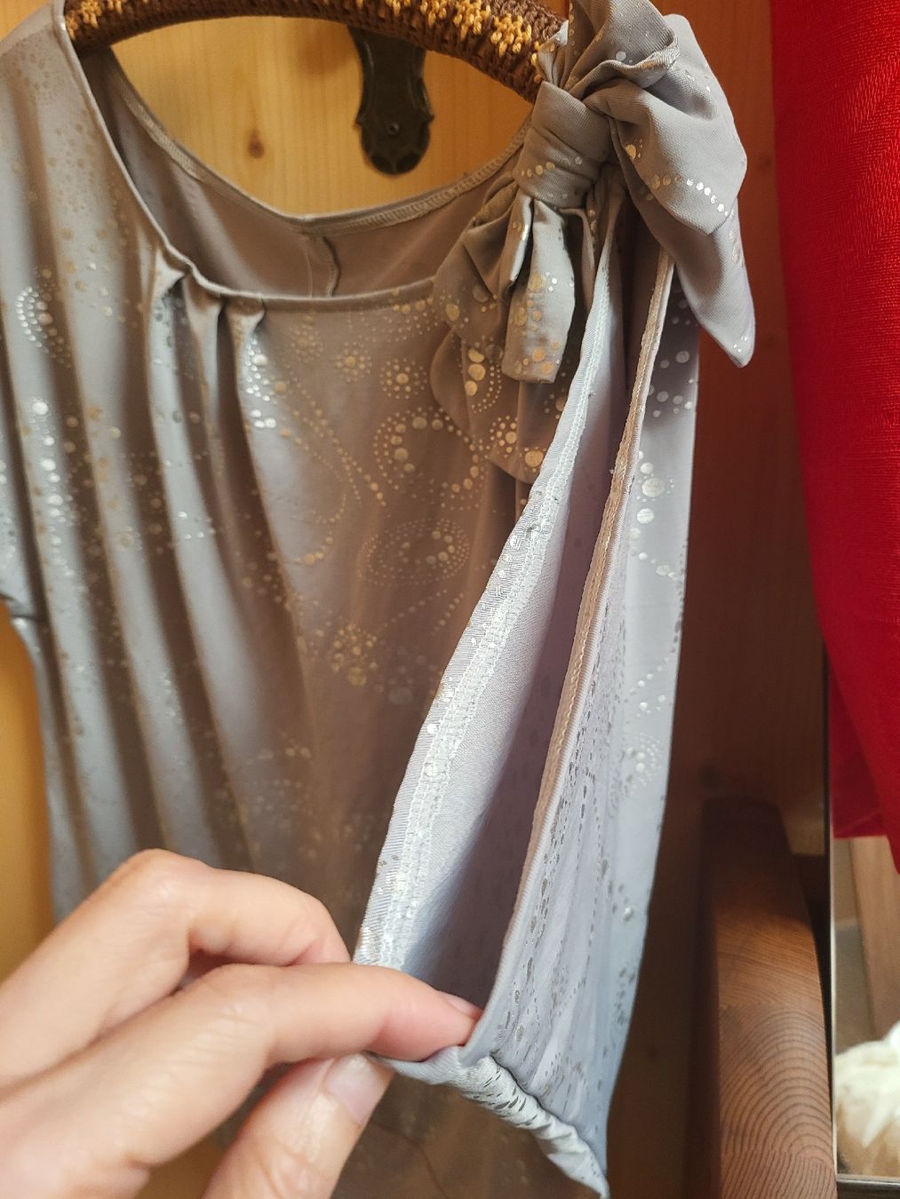 Top: Asymmetric Top – Nuovo e nell'imballaggio originale da Zweisimmen venduto da Adorable 4