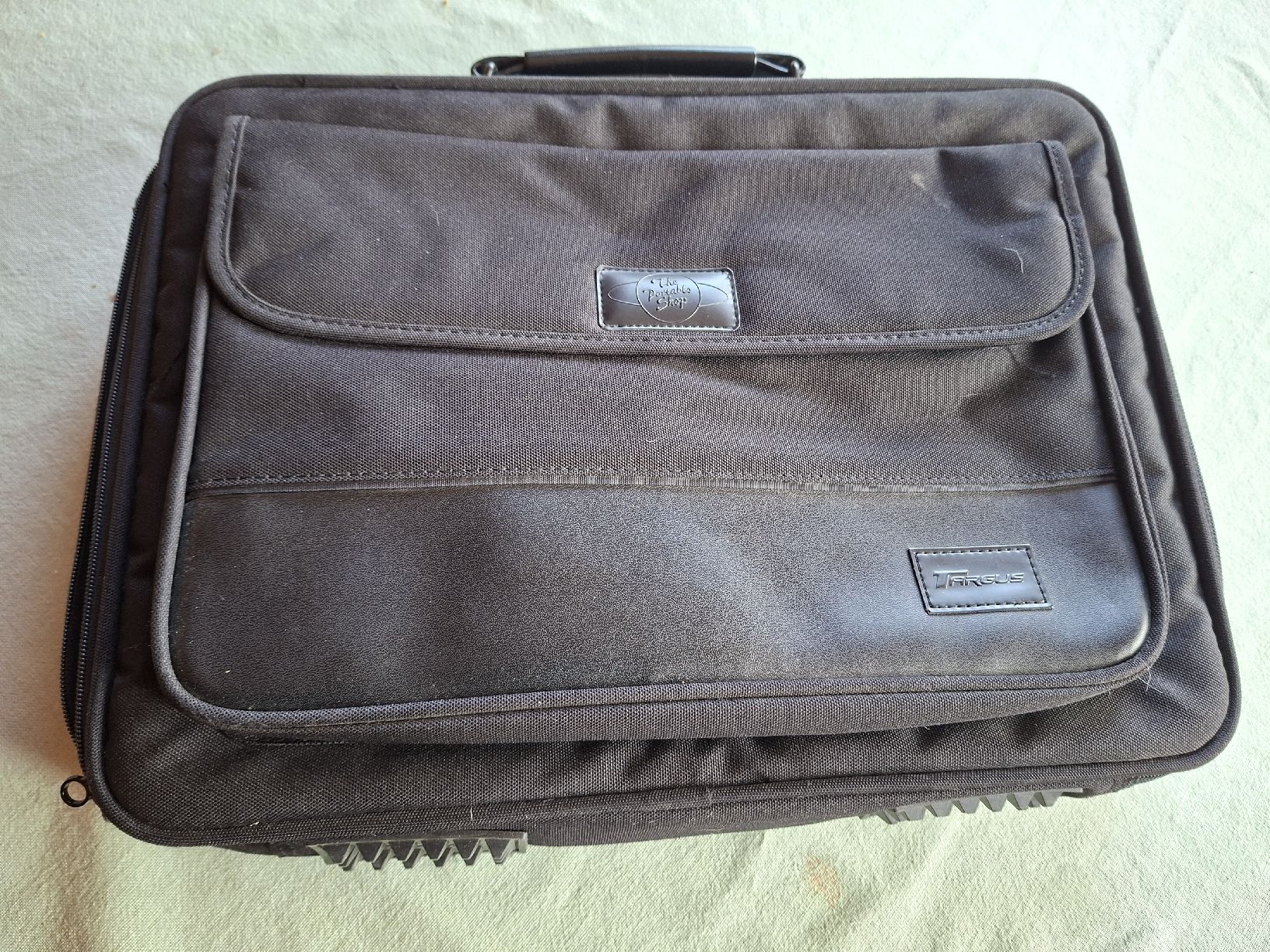 Koffer & Taschen: Laptop-/Aktentasche – Gebraucht aus Mühlebach (Goms) von jad_bg6z 1