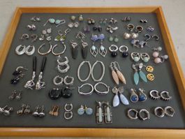 Grosser Posten Ohrringe und Ohrstecker