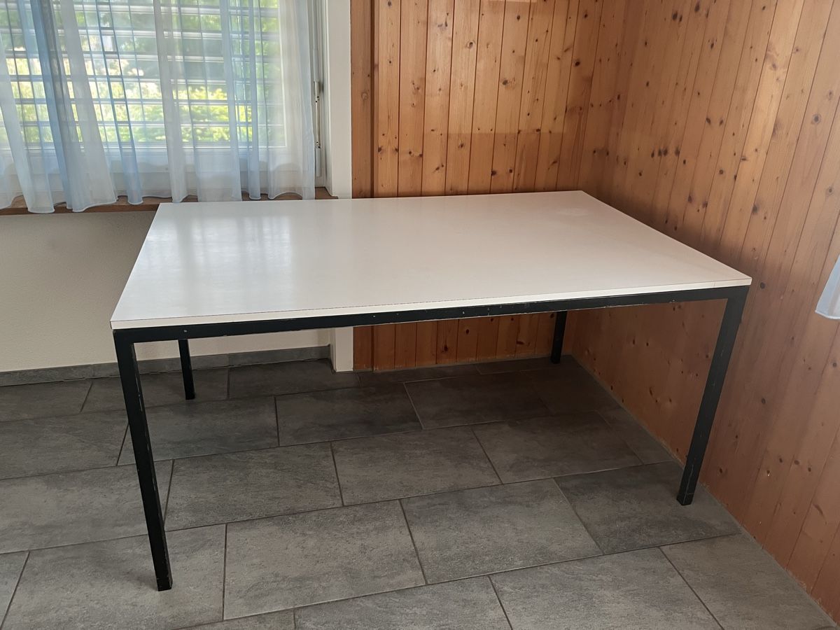 Tables: Arbeitstisch – D'occasion à Burgdorf par gab_bf55