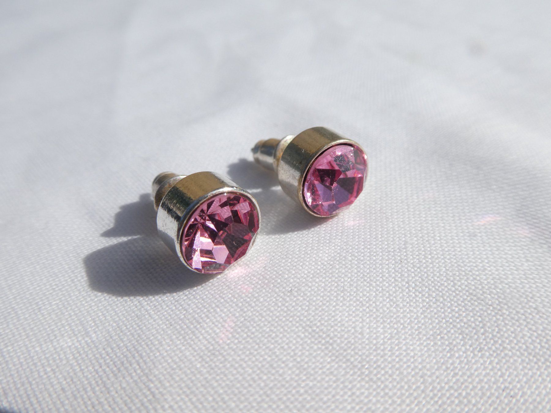 Boucles d'oreille: Ohrstecker, Modeschmuck – D'occasion à Gattikon par kaandooh