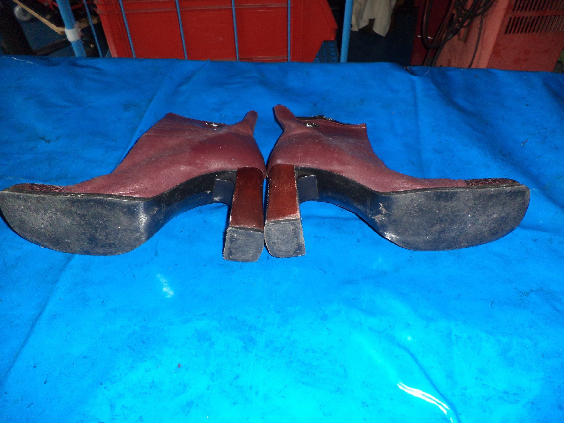 Buffalo Scarpe da donna: Buffalo Leder Stiefeletten – Usato da Oetwil am See venduto da Avenger07 5