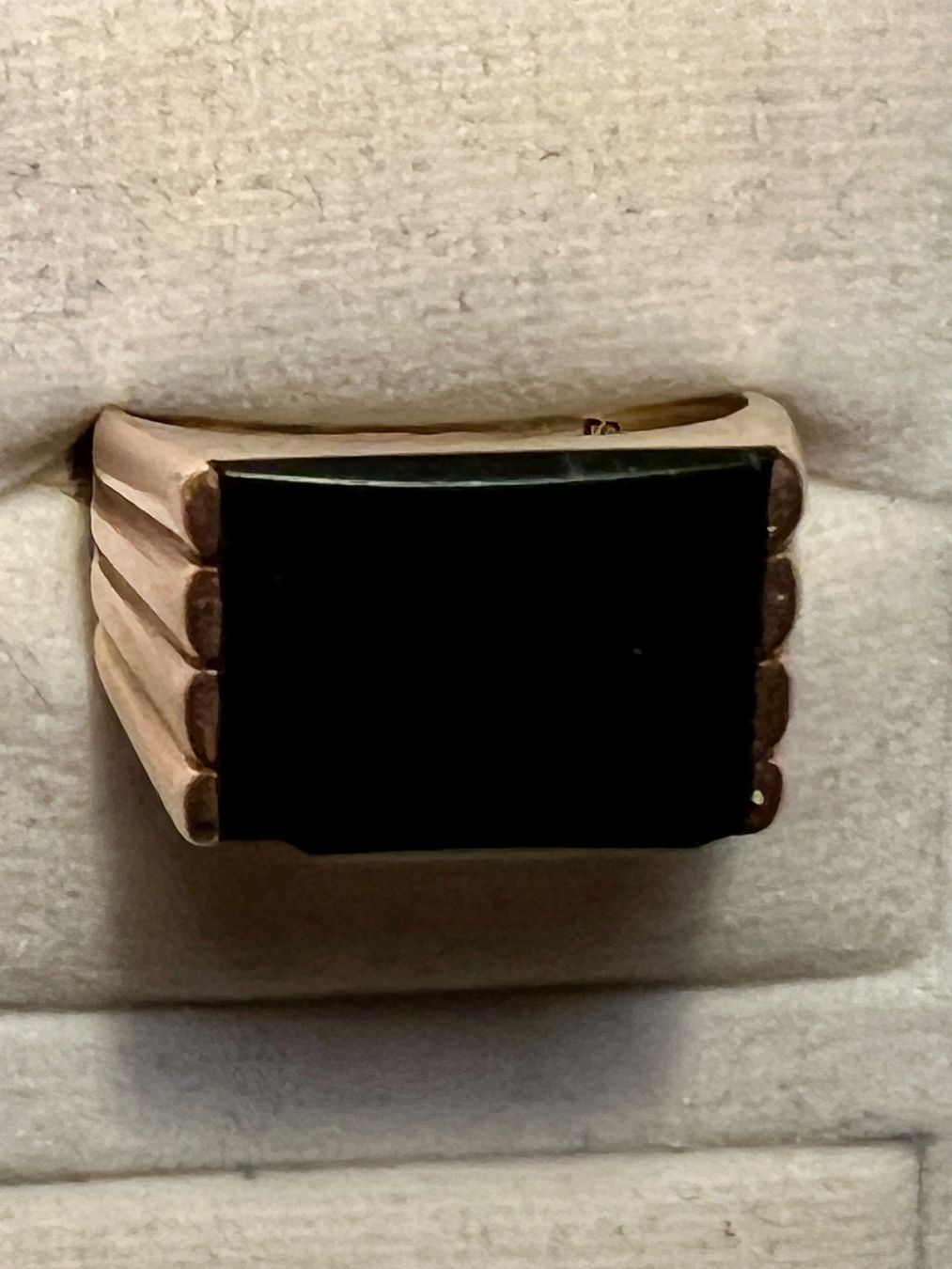 Anelli: Gold-Ring 14K mit Onyx – Usato da Chur venduto da Penting1935 1