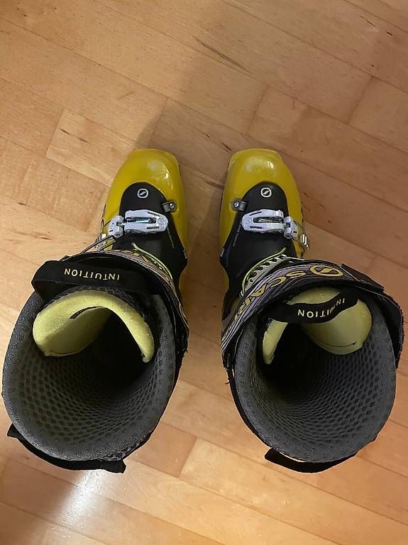 Herrenschuhe: Tourenschuhe Scarpa Rush – Gebraucht aus Dietlikon von jos_2sxc 3
