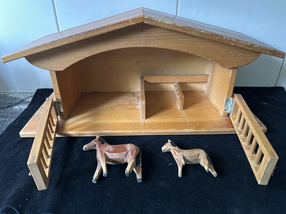 Trauffer Jouets: Holzspielzeug Bauernhof mit Tieren, Vintage Deko Stall  – D'occasion à Zürich par Chaeffeler 6