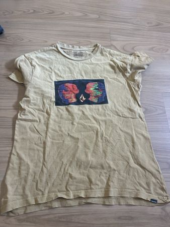 Volcom T-shirt