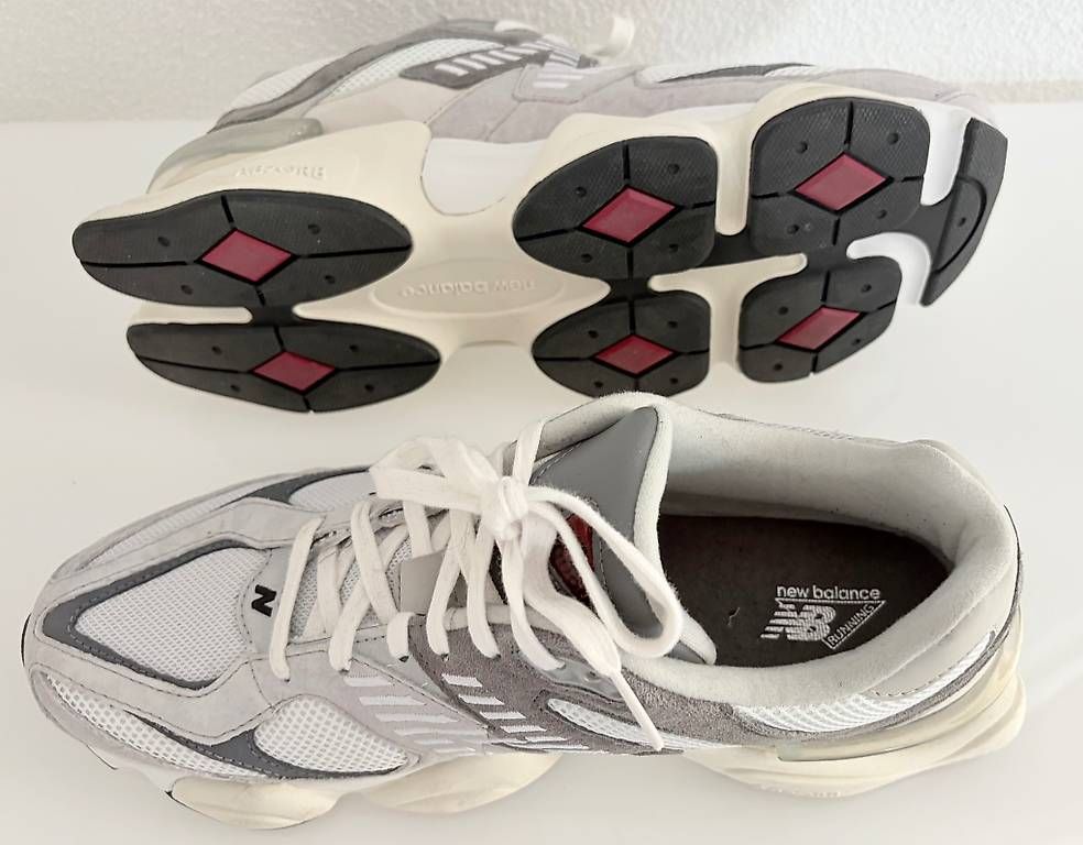 New Balance Scarpe da uomo: New Balance 9060, Grösse 45 – Nuovo (secondo la descrizione) da Unterlunkhofen venduto da BP5002 1