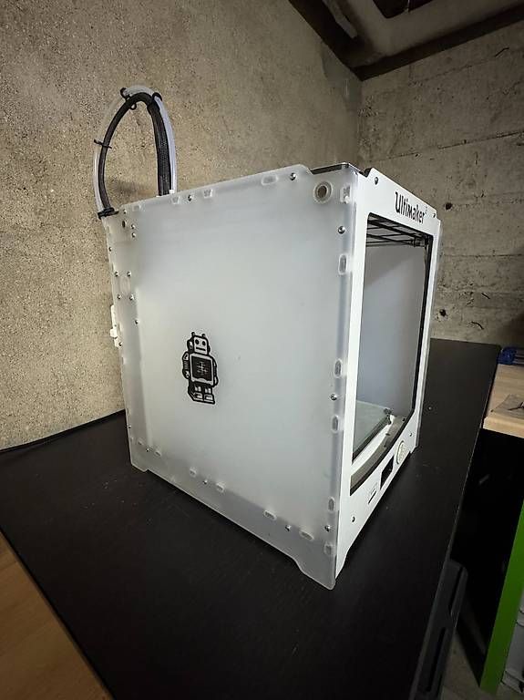 Ultimaker Stampanti 3D: Imprimante 3D Ultimaker 2+ (upgrade Olson) – Usato da Engollon venduto da Winters91 2
