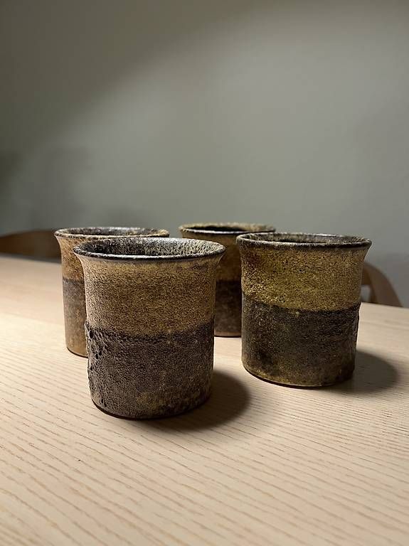 Tazze: Set 4 Cups Ceramic André Freymond – Usato da Basel venduto da spa_t556