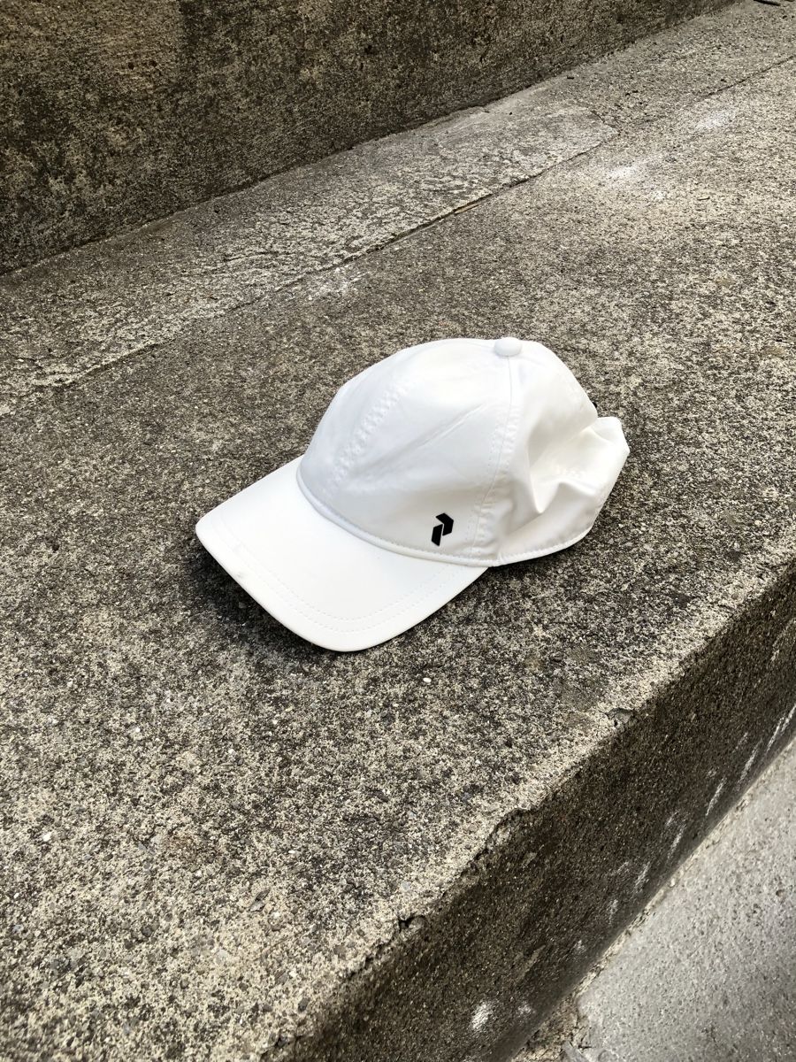 Peak Performance Chapeaux, bonnets & casquettes: Peak Performance Cap – D'occasion à Fribourg par ann_l9b7