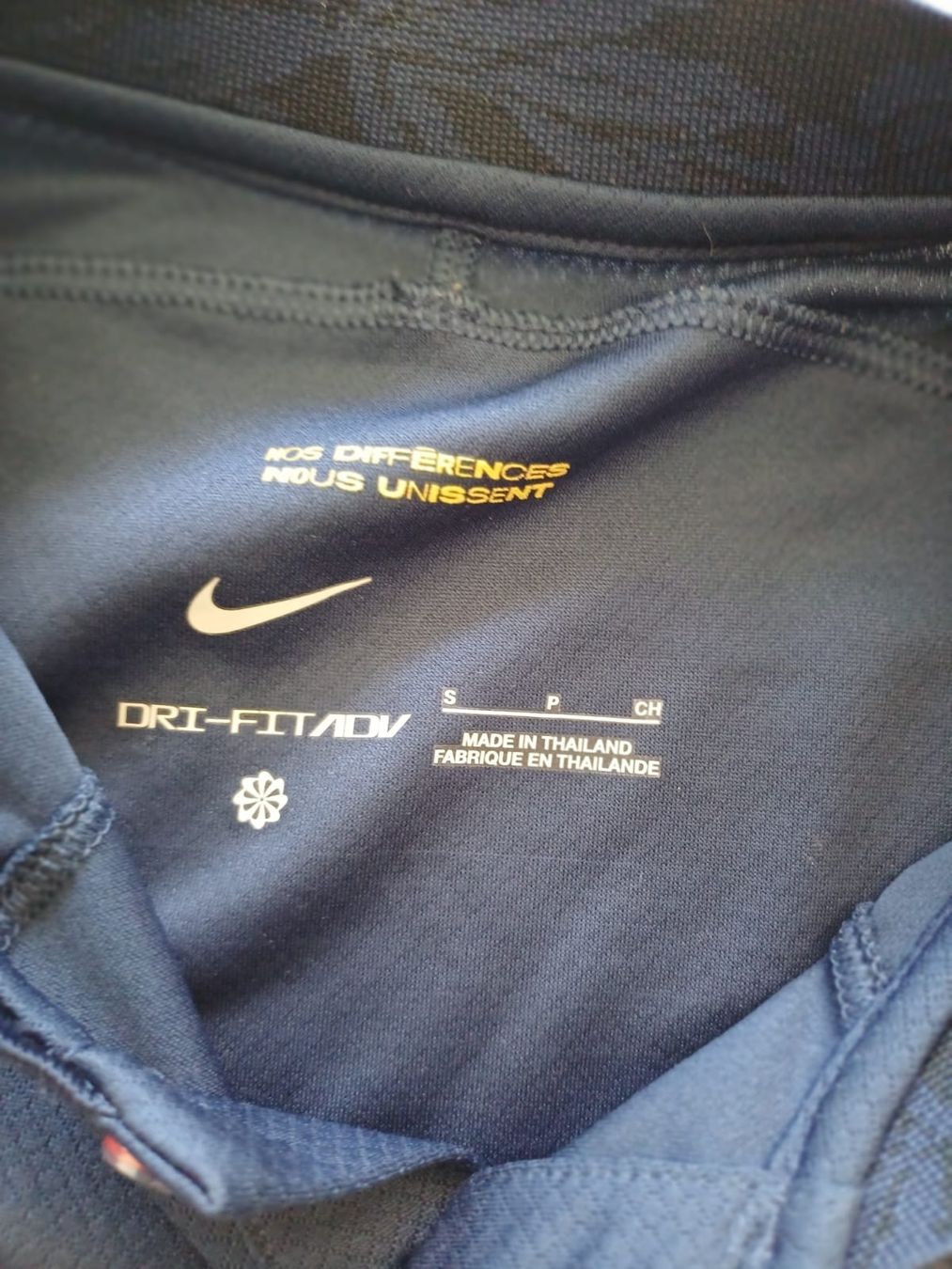 Nike Canottiere & Pantaloni: maillot de football – Nuovo (secondo la descrizione) da Collonges venduto da cam_72xf 3