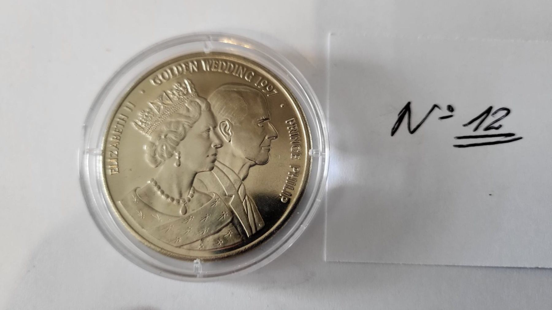 Medaillen: Médaille commémorative 25 Euro – Gebraucht aus Chamoson von Mauritius1