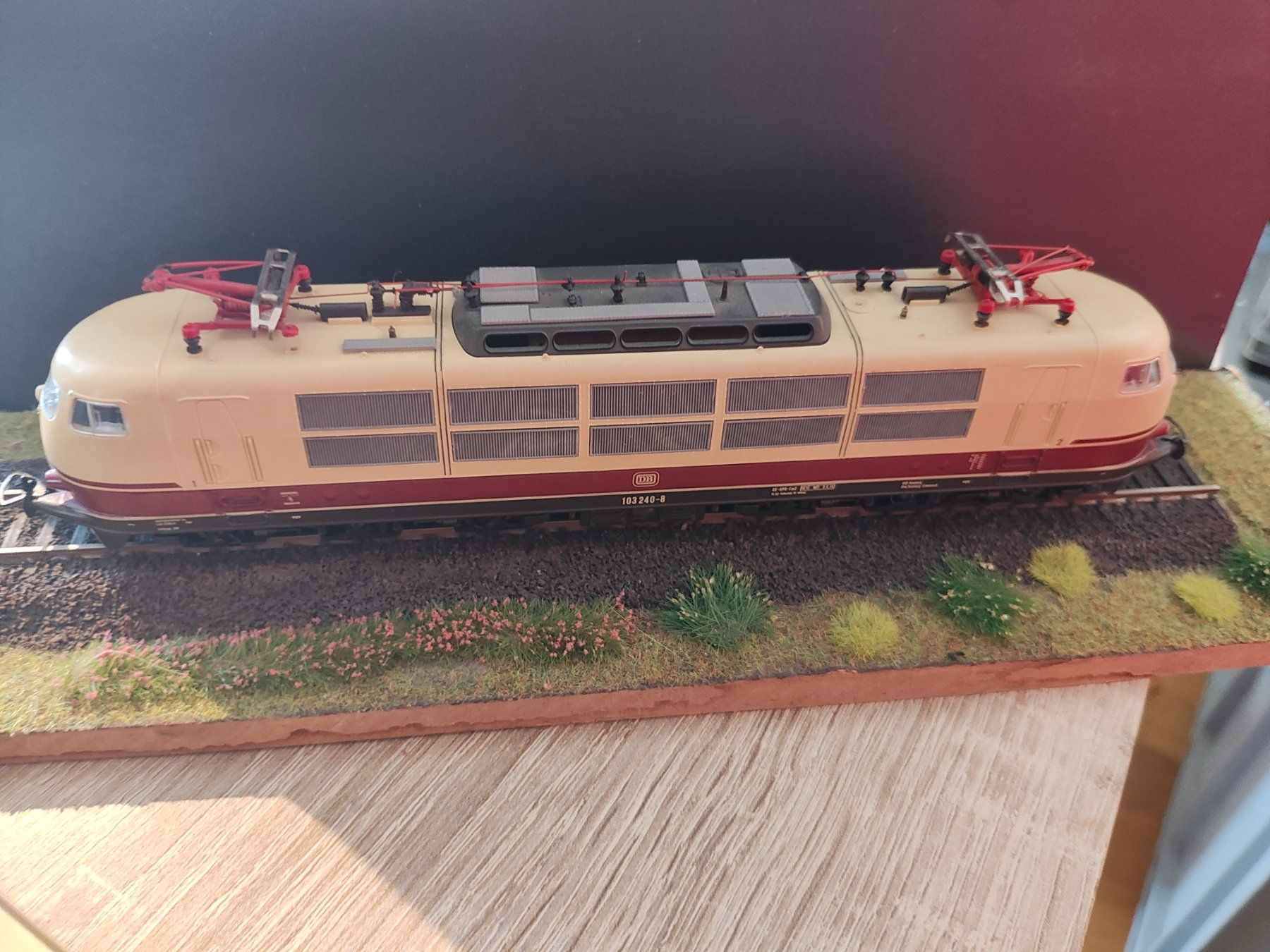 Roco Modelleisenbahnen: Roco BR 103 240-8 DB – Gebraucht aus Goldingen von MarkusB 3