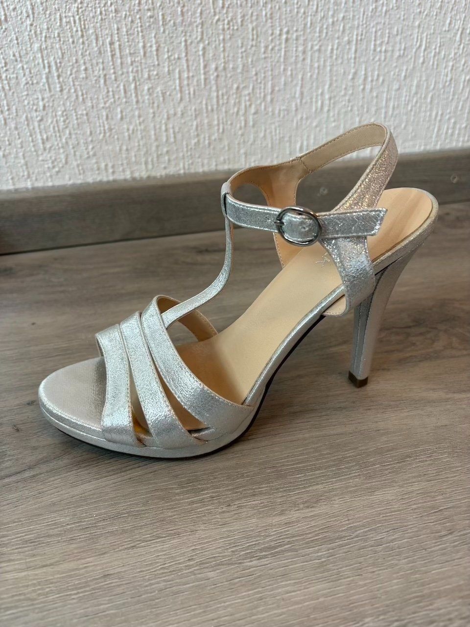 Scarpe da donna: Escarpins argentées, taille 40 – Nuovo (secondo la descrizione) da Coppet venduto da Nathuraly 2