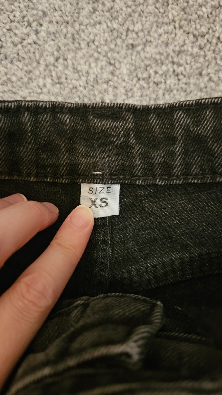Jeans: Schwarze Jeans – Usato da Sax venduto da Kieselstei 1