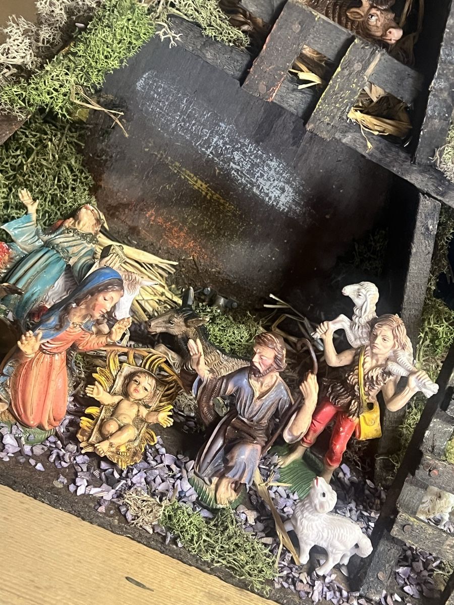 Toutes les décorations: Weihnachtskrippe Figuren Holz beleuchtet gebrauchter – D'occasion à Dittingen par Bellevista 5