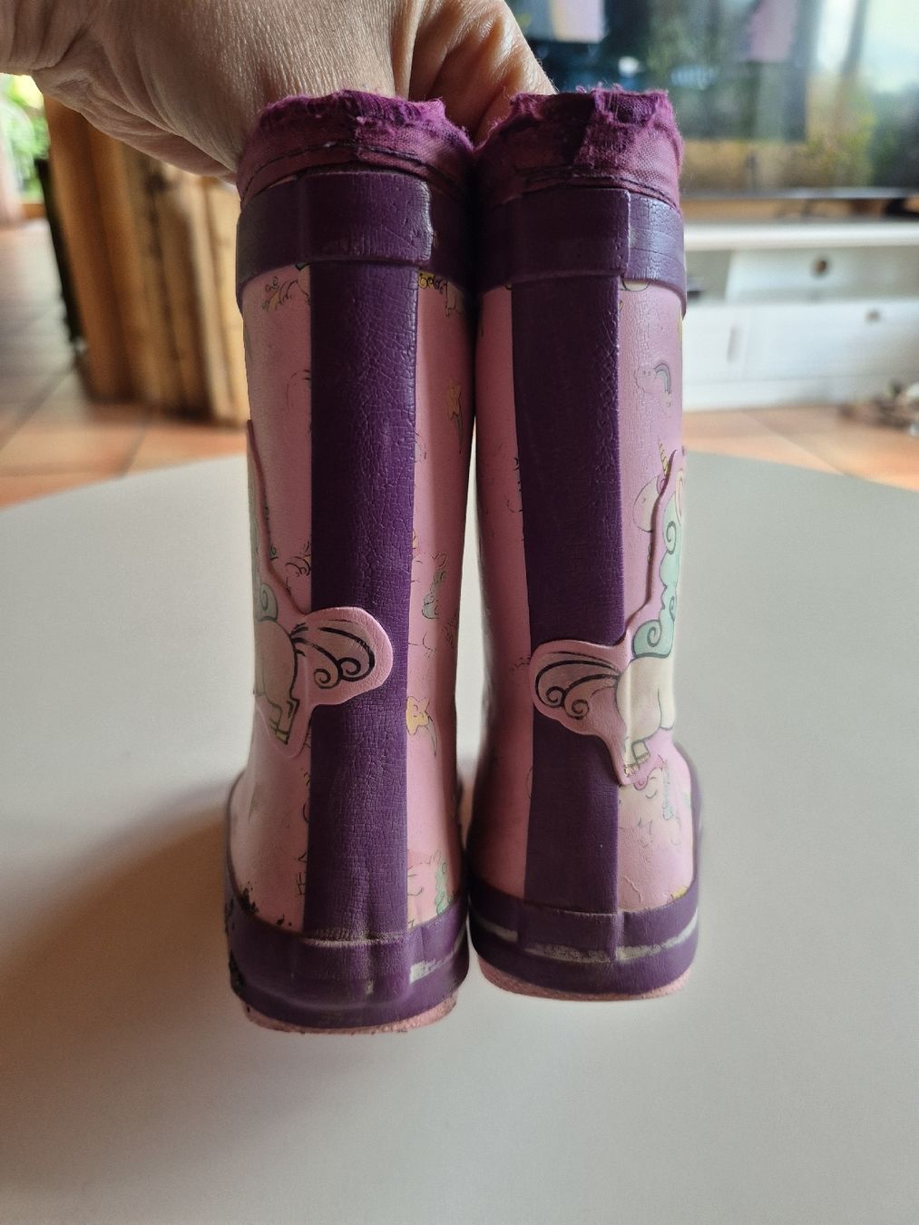 Scarpe per ragazze: Gummistiefel Einhorn ab 1.-  Gr.27 – Usato da Wynigen venduto da La_Talpa 1