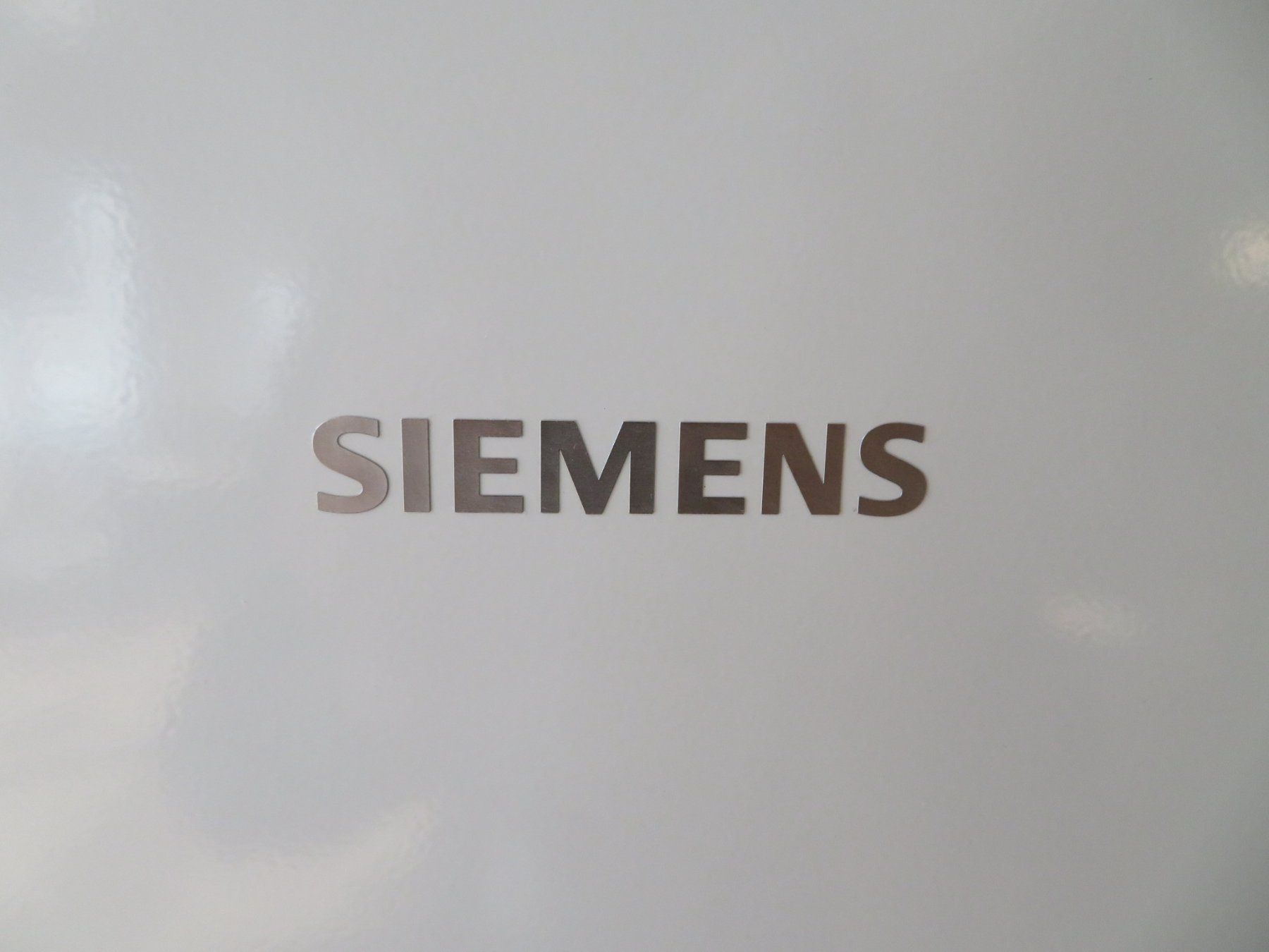 Siemens Gefrierschrank: Siemens Gefrierschrank – Gebraucht aus Reinach BL von WBZ-Flohmarkt 5