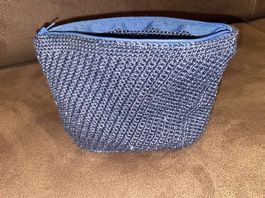 HANDMADE Kosmetiktäschchen Bindentäschchen gehäkelt 