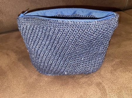 HANDMADE Kosmetiktäschchen Bindentäschchen gehäkelt 