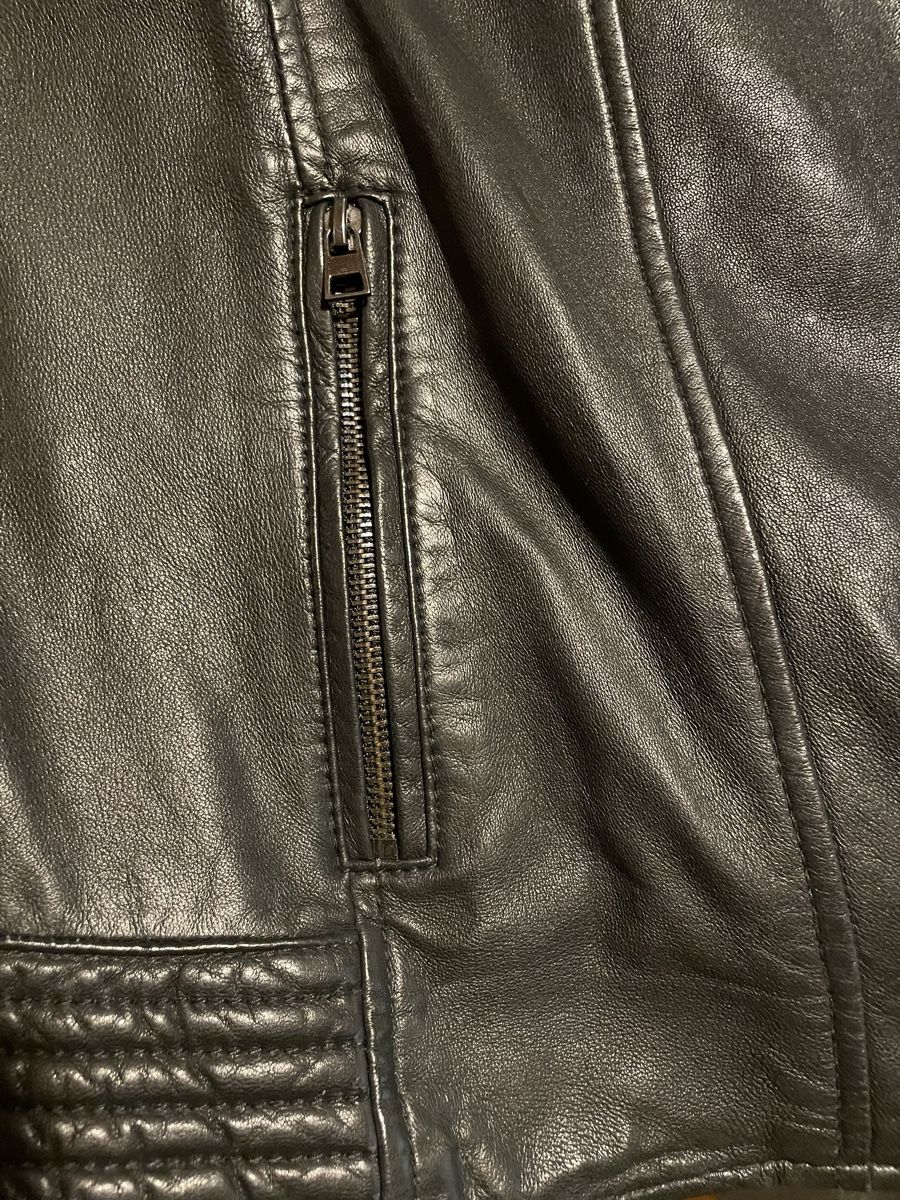 Esprit Giacche: Esprit Lederjacke – Usato da Chur venduto da buc_6tcp 6