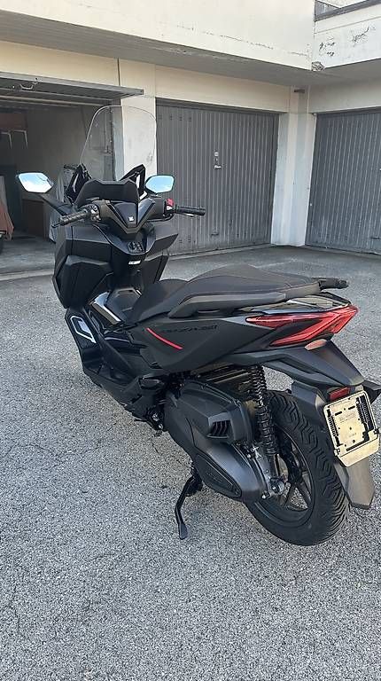 Honda Scooters: Honda Forza 350 – Gebraucht aus Vacallo von par_5gvk