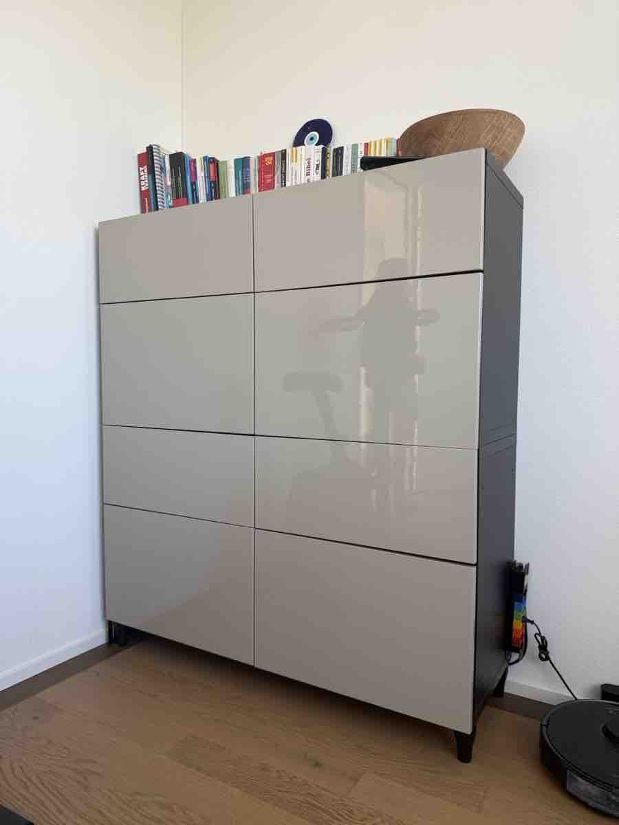 Ikea Kommoden: IKEA Besta Kommode Hochglanz beige – Gebraucht aus Emmen von Endosease