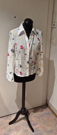 Sommer Bluse mit Stickereien, Gr. 36, Top Zustand! SAVANNAH