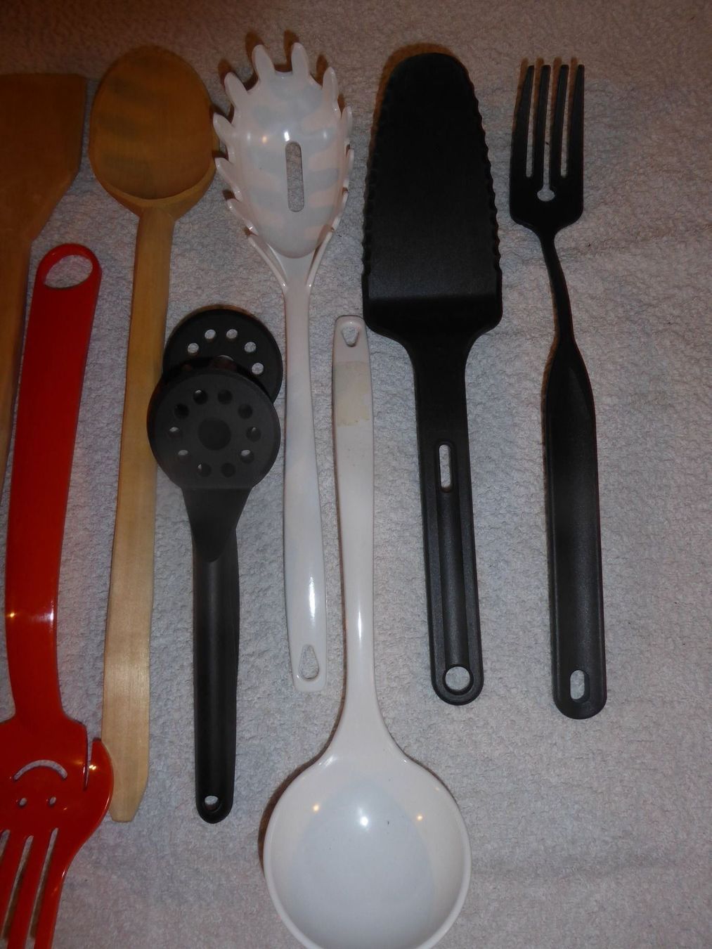 Cuillères: Küchenlöffel usw. – Neuf (Voir description) à Ennetbühl par VPHS 1