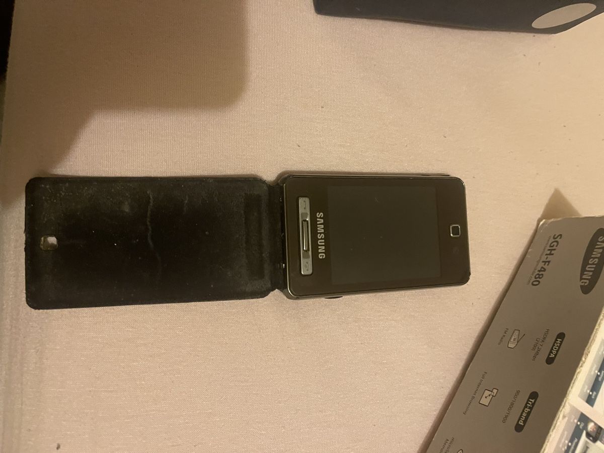 Samsung Portables: Téléphone Samsung Nokia – D'occasion à clarens par ogla 4