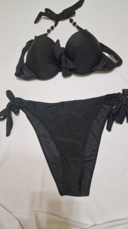 Damen Bikini schwarz Grösse 1XL mit Schleifen