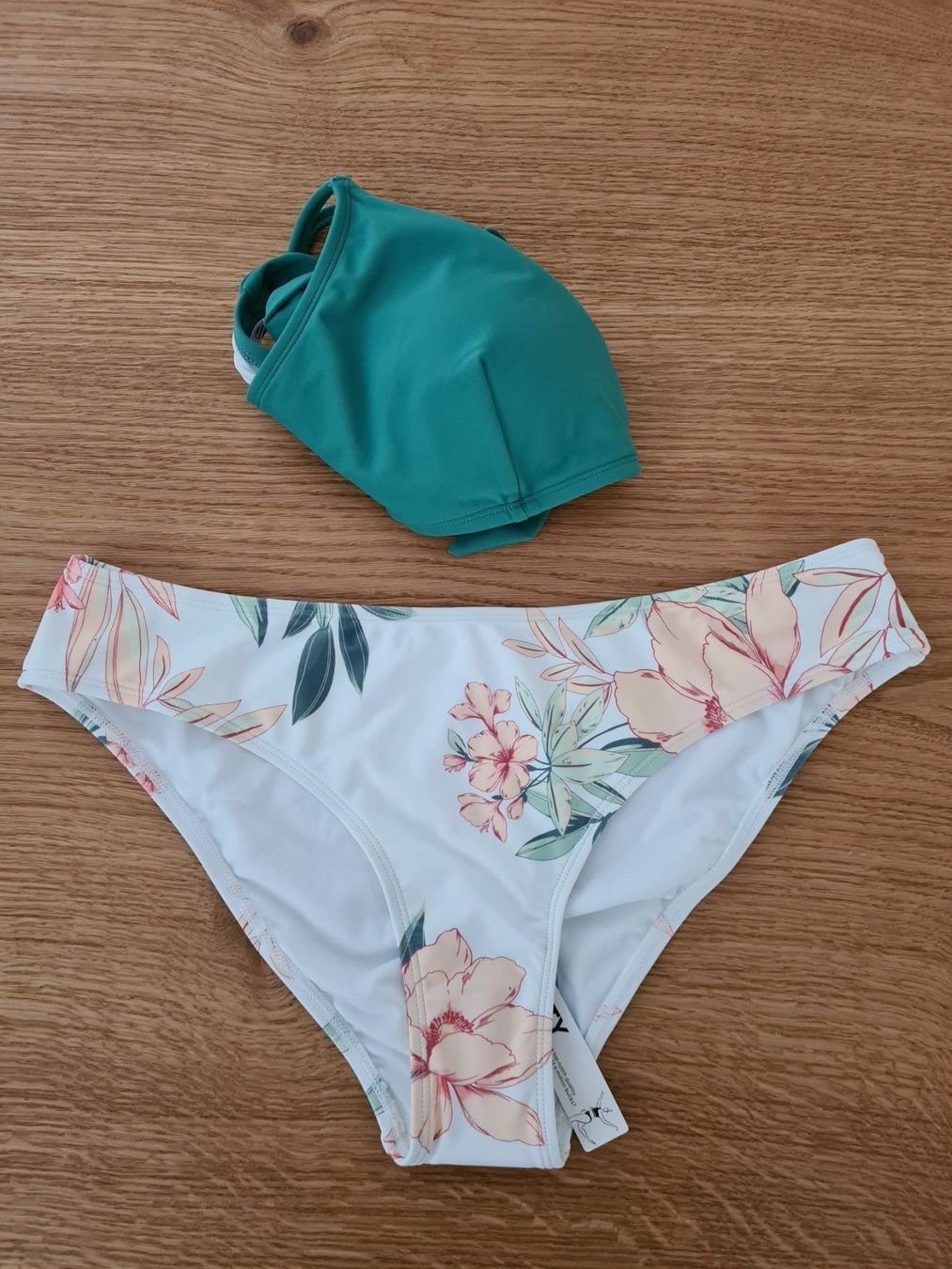 Badekleider & Bikinis: Bikini NEU – Neu und originalverpackt aus Chur von Sonne01028