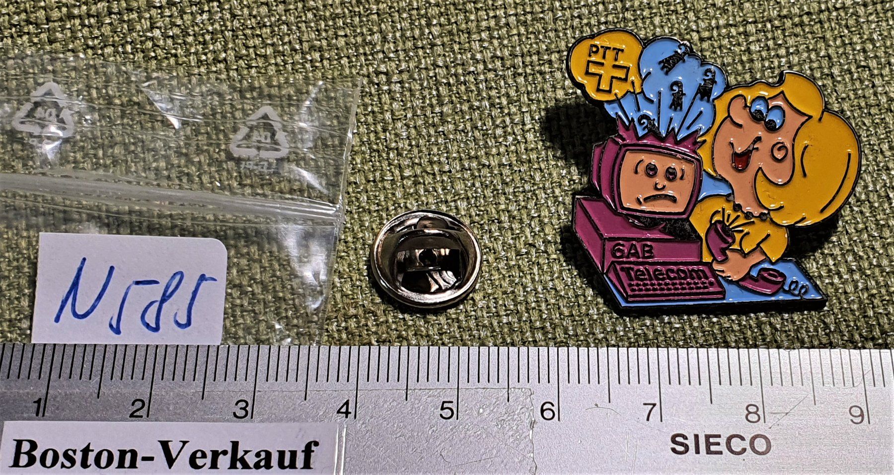 Placchette & Badge: N585 - Pin PTT Telecom 6AB Computer Basel Stadt – Usato da Reinach BL venduto da Boston-Verkauf 1